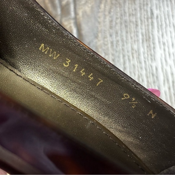 Stuart Weitzman tortoise shell patten leather heels size 9.5 - Picture 5 of 10